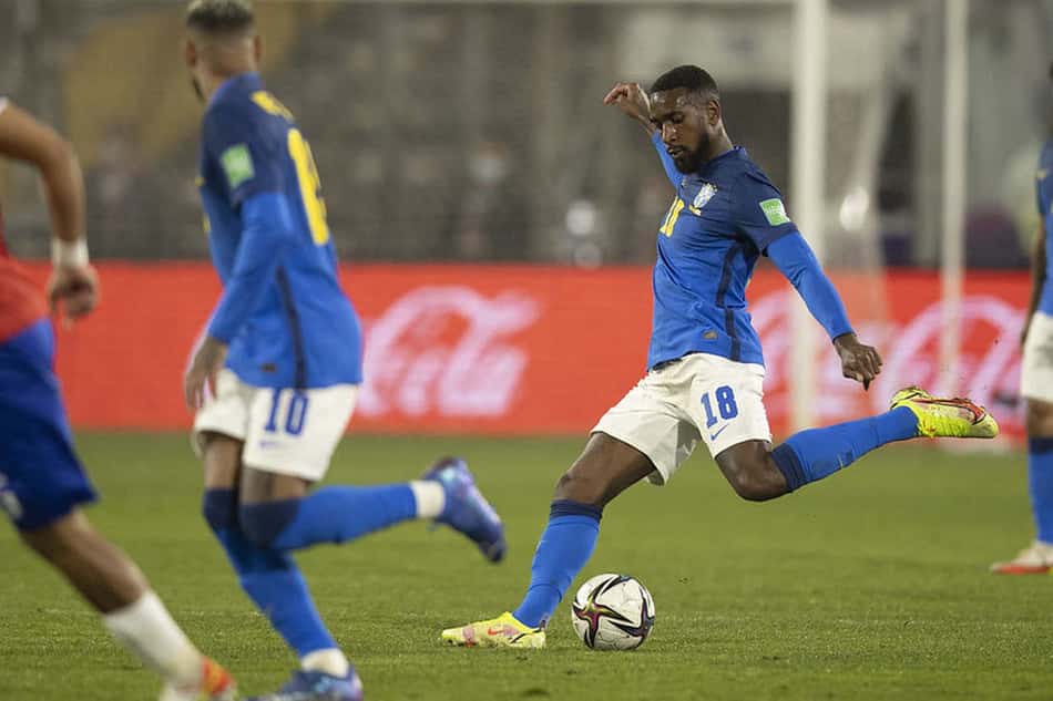 Seleção tenta superar desafios e, diante do Peru, manter equilíbrio nas Eliminatórias da Copa do Mundo