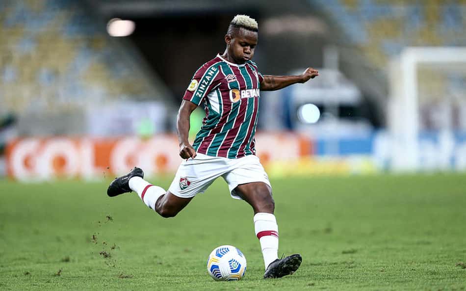 Marcão mostra tranquilidade no retorno de Cazares ao Fluminense nas próximas partidas
