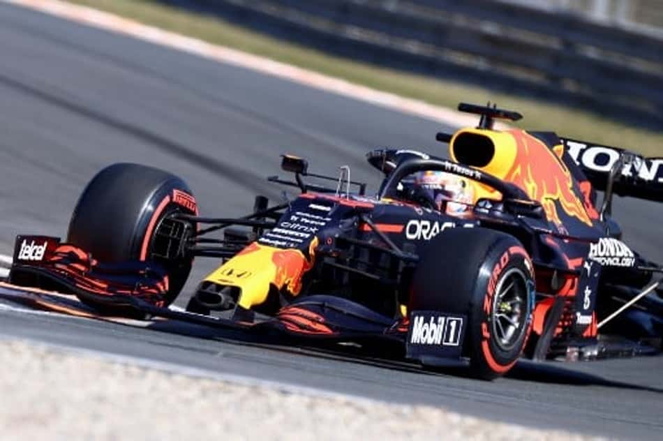 Verstappen e Hamilton acirram disputa pelo Mundial de Pilotos na reta final da Fórmula 1