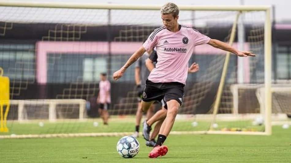 Romeo Beckham ingressa em clube da franquia do pai nos EUA