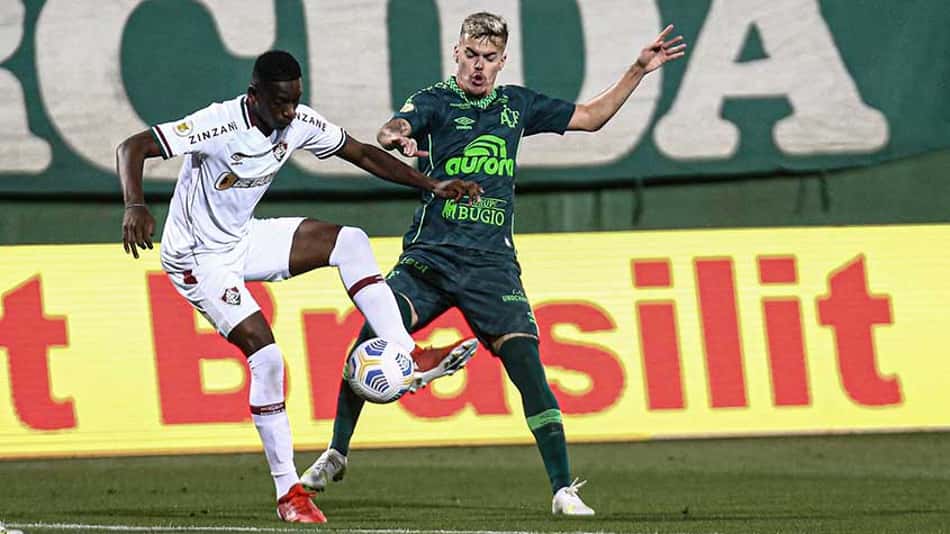 Fluminense x Chapecoense: saiba como assistir ao duelo pelo Brasileirão