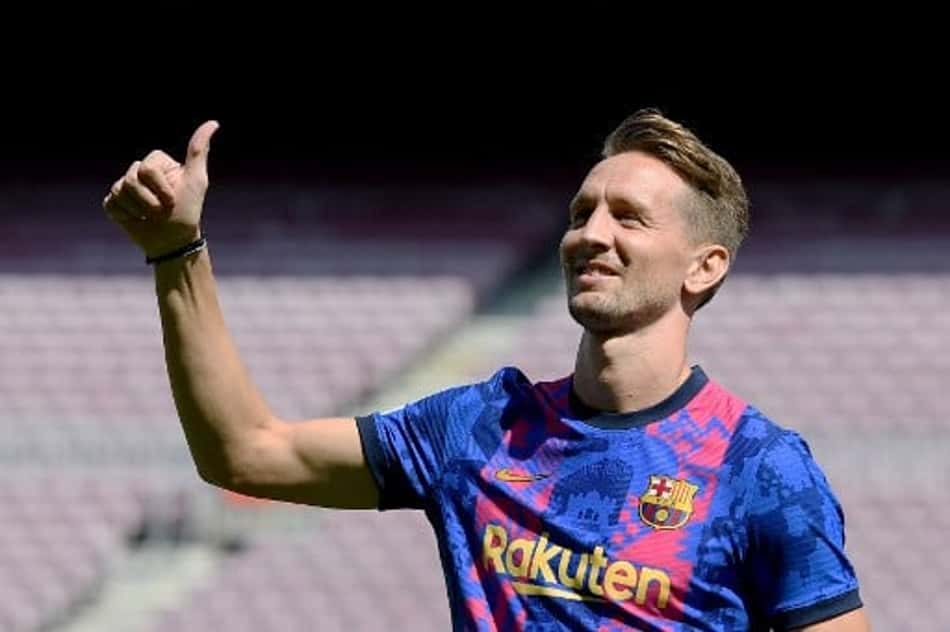 Luuk de Jong está perto de trocar o Barcelona pelo Cádiz, também da Espanha