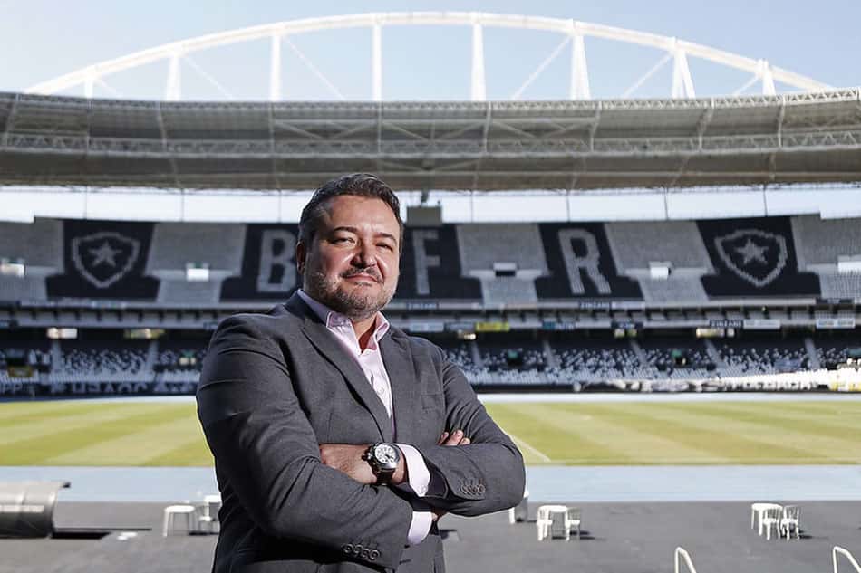 Jorge Braga deixa cargo de CEO do Botafogo e enfrenta SAF na Justiça