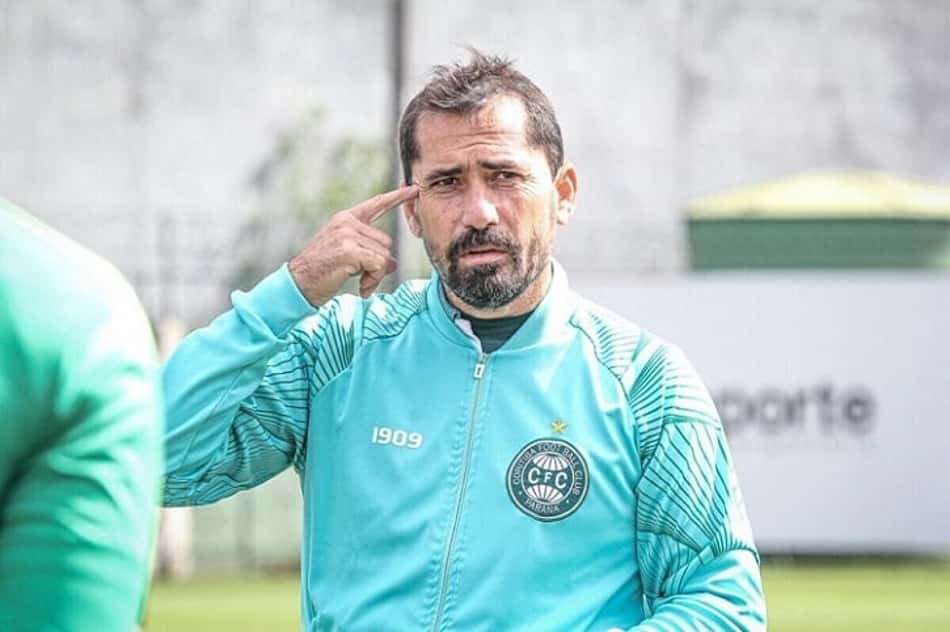 Gustavo Morínigo faz apelo ao torcedor do Coritiba