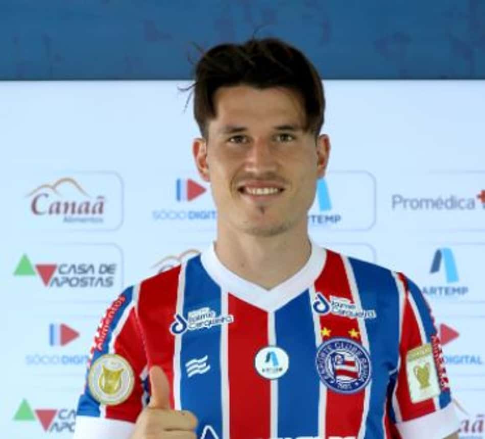 Gringo na área! Eugenio Isnaldo é apresentado pelo Bahia