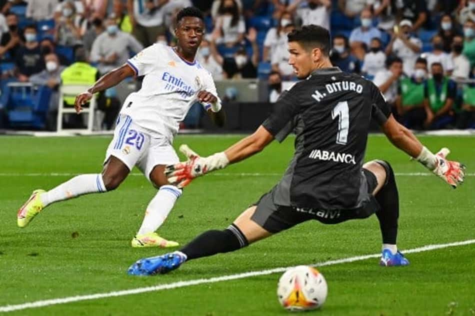 Ancelotti rasga elogios a Vini Jr. após goleada: 'Qualidade impressionante'