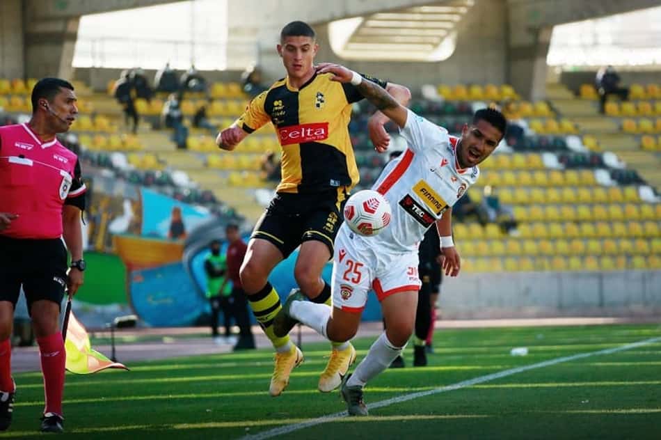 Finalista de Libertadores pode cair para a terceira divisão em seu país