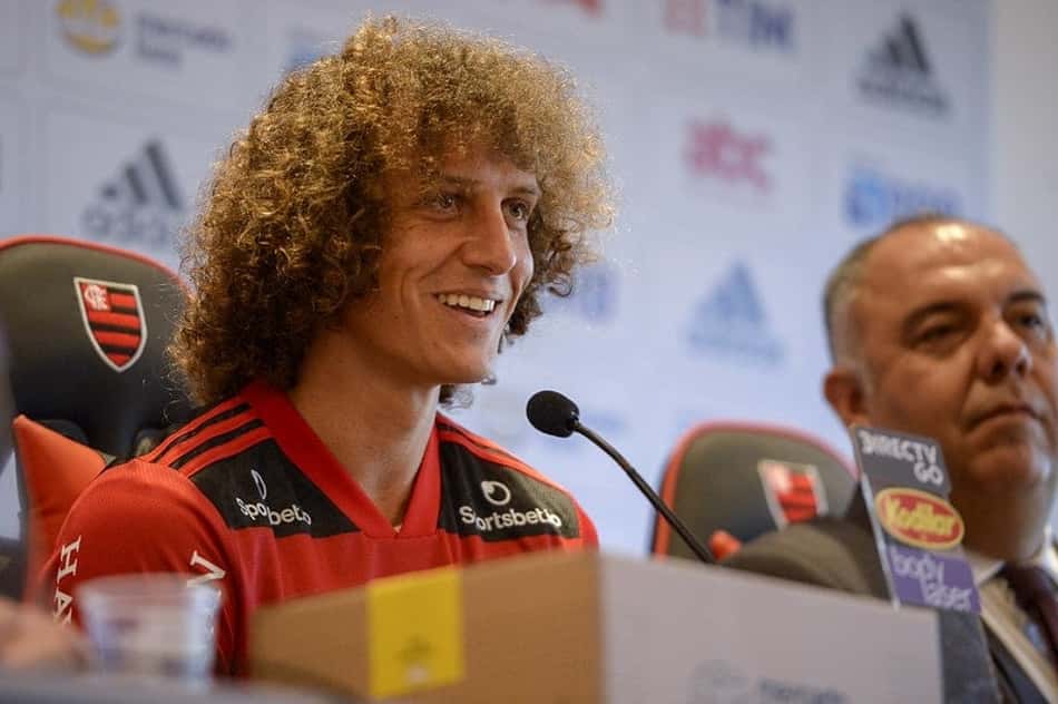 David Luiz é regularizado e dá mais um passo para estrear no Flamengo