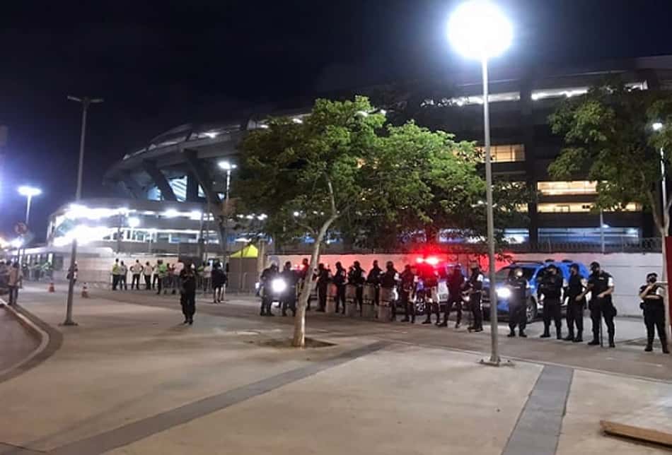 Prefeitura do Rio de Janeiro faz esquema especial no transporte para Flamengo na Libertadores