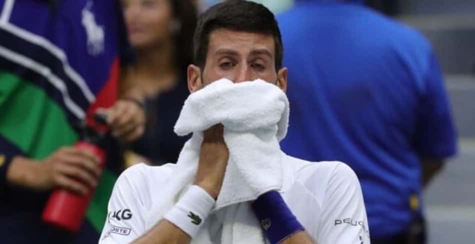 Djokovic teve pedido de isenção médica negado pelo governo australiano
