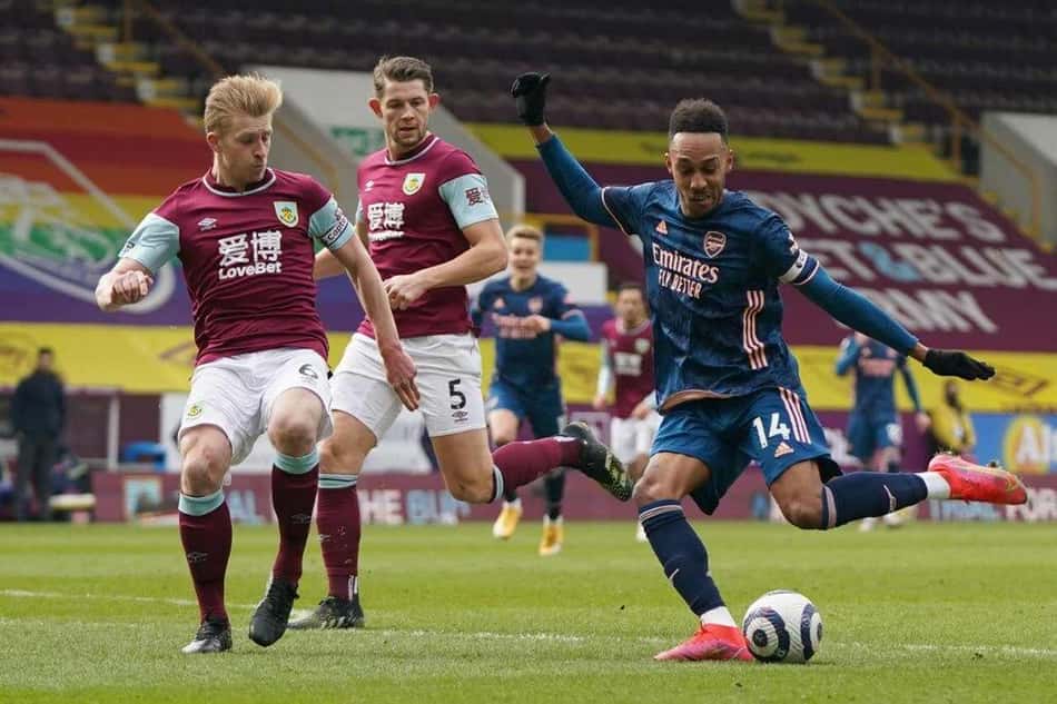 Burnley x Arsenal: onde assistir, horário e escalações do jogo da Premier League