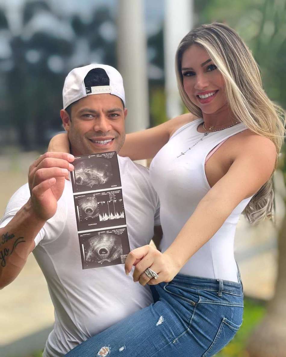 Hulk, do Atlético-MG, revela sexo e nome do bebê do atual casamento, e diz: 'Vontade soberana de Deus'