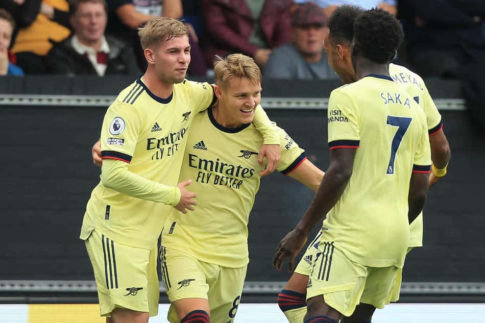 Arsenal vence o Burnley na Premier League e conquista a segunda vitória consecutiva