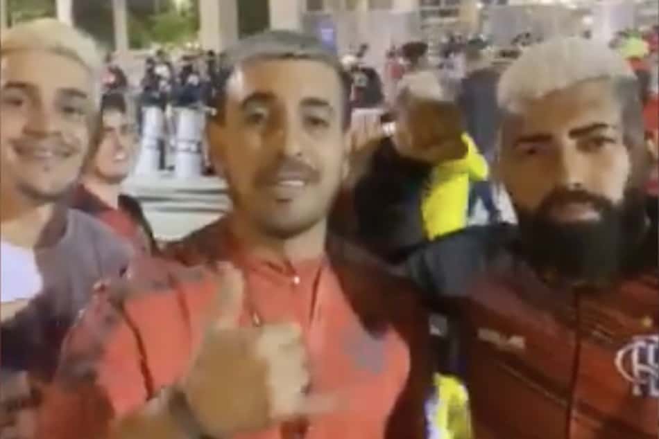 Sósias marcam presença no Maracanã em retorno dos torcedores em Libertadores: 'Vai dar Flamengo'