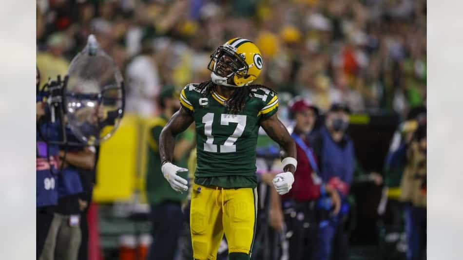 Davante Adams revela inspiração em quarterback para se movimentar em campo contra os Lions