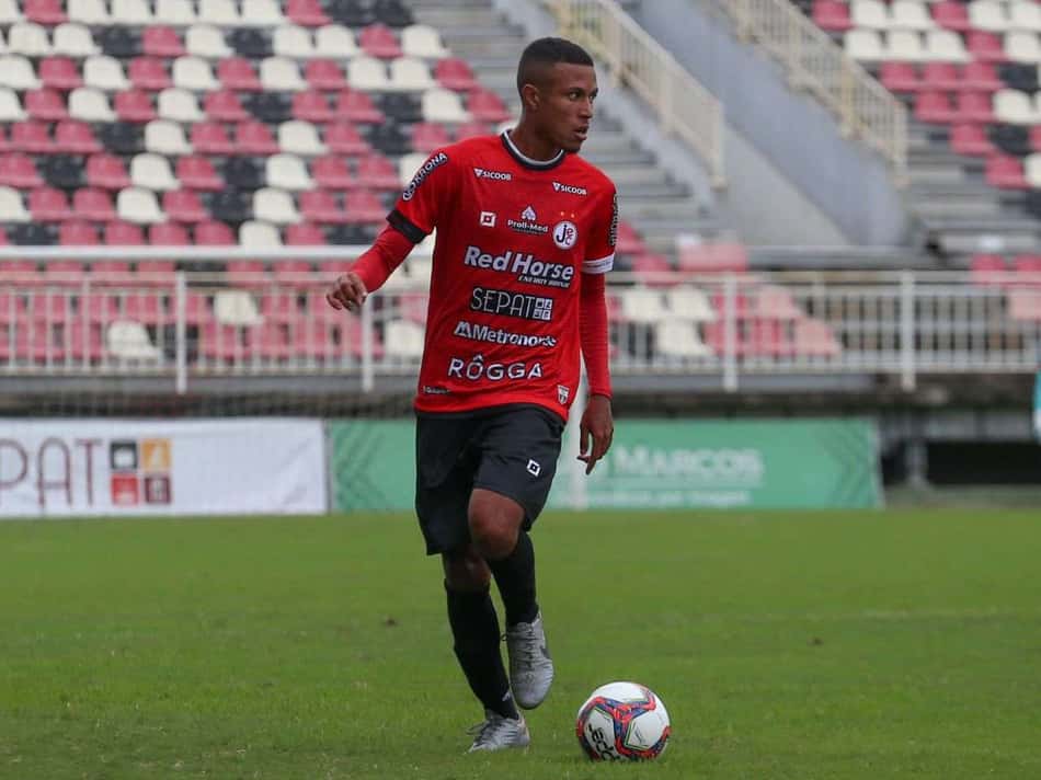 André Rosa comemora titularidade no Joinville na Copa SC em seu retorno ao clube
