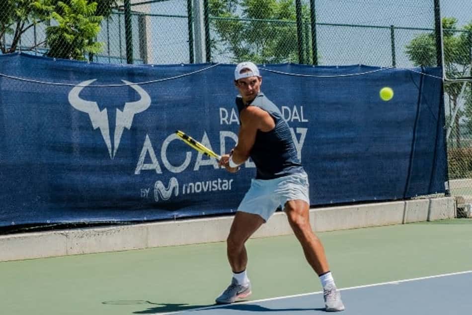 Nadal aumenta carga de treinos na Espanha