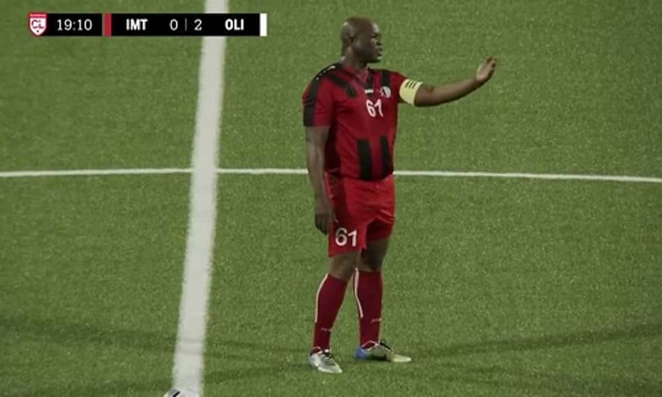 Concacaf expulsa dois clubes de torneio após episódio com vice-presidente do Suriname