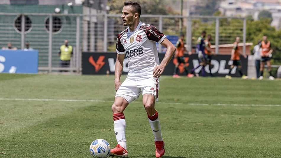 Flamengo está escalado para enfrentar o São Paulo; veja o time titular e onde assistir