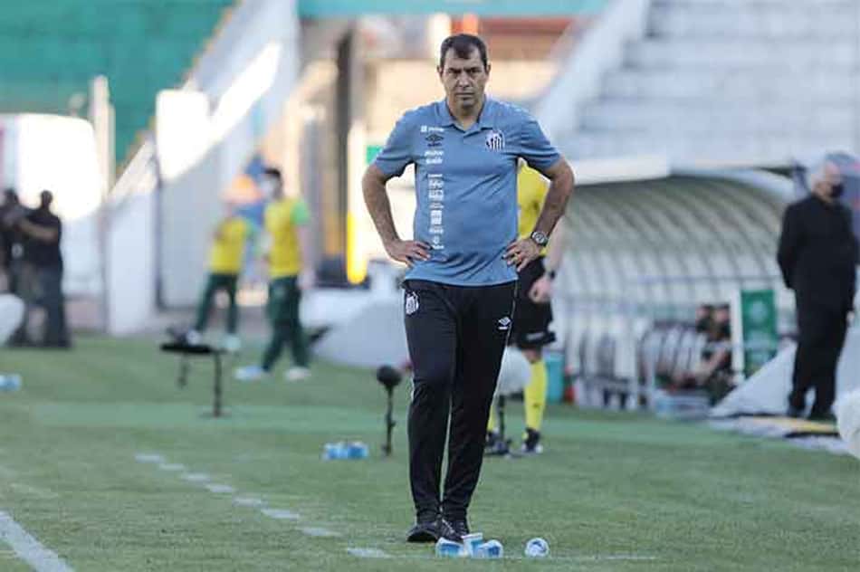 De acordo com site, Santos tem 34% de chance de rebaixamento