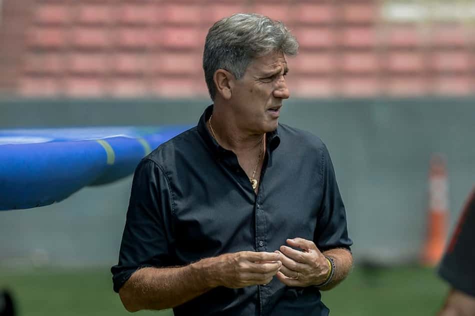 Apesar do discurso, Renato mantém 'padrão Grêmio' e desfigura Flamengo antes de semi da Liberta