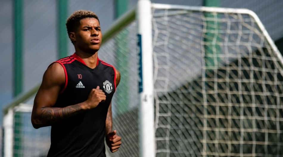 Após lesão no ombro, Rashford fica mais perto de retorno no Manchester United