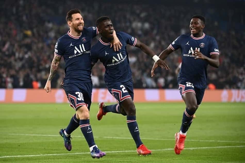 Jogador do PSG é assaltado por prostituta em Paris, segundo jornal