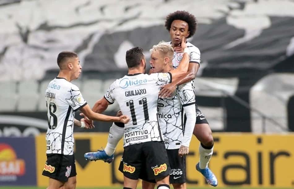 Com o retorno de Willian, Corinthians reúne trio habilidoso e deve retomar 'poder de drible'