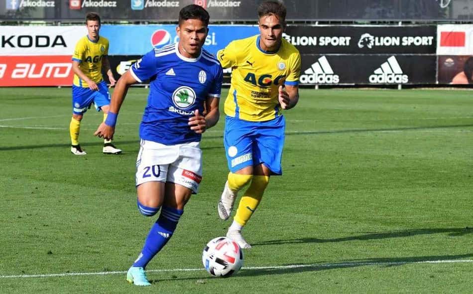 Ewerton tem média de quase uma participação em gol por jogo no retorno ao Mladá Boleslav