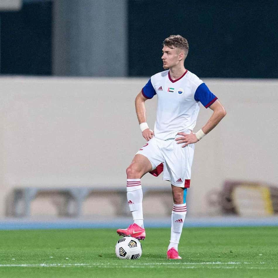 Gustavo Mueller relembra conquistas na base do Flamengo e enaltece experiência fora do Brasil