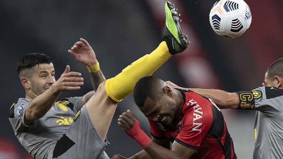 Presidente do Nacional alfineta Peñarol por eliminação
