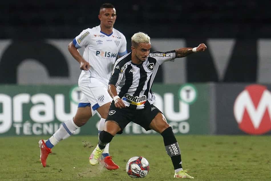 Com lesão no joelho, Rafael desfalca o Botafogo contra o CRB, pela Série B