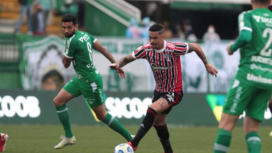 VÍDEO: veja os melhores momentos do empate do São Paulo contra a Chapecoense