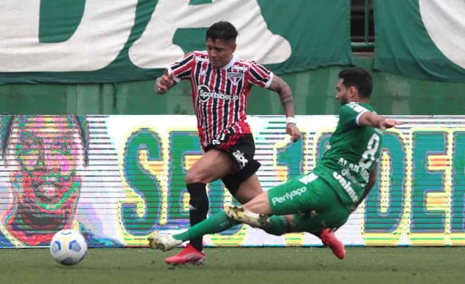 Lesão de Galeano coloca incerteza em sua permanência no São Paulo
