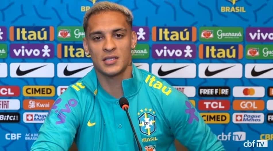 Antony se diz em 'um dos melhores momentos da carreira' e pretende ajudar ao máximo a Seleção