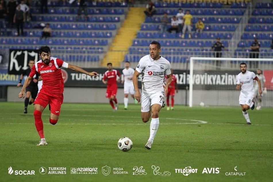 Ramon assume a vice-artilharia de Neftchi Baku e celebra: 'Fico feliz por buscar o meu espaço'