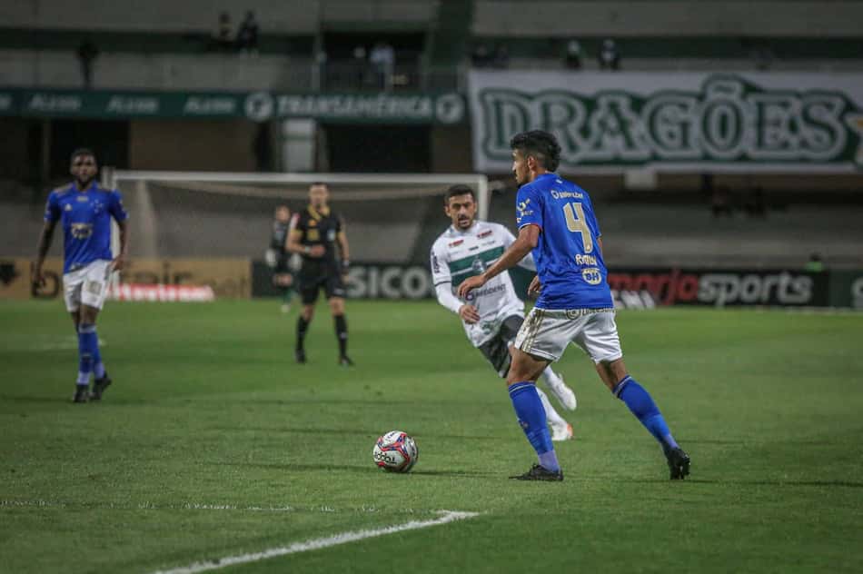 Luxemburgo reforça que não tem medo de colocar garotos para jogar após vitória sobre o Coritiba