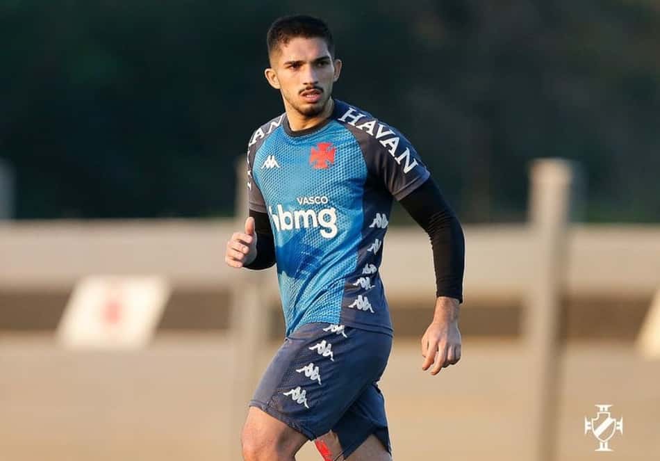 Deu ruim! Andrey sofre mal-estar e está fora do Vasco x Coritiba
