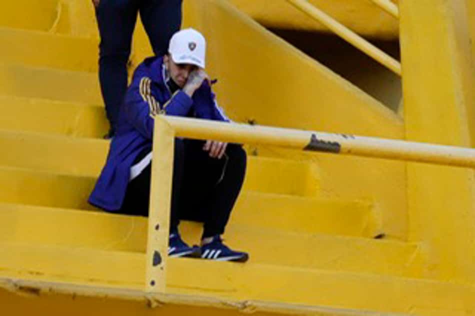 Emocionante! Torcida do Boca volta à La Bombonera; veja vídeo