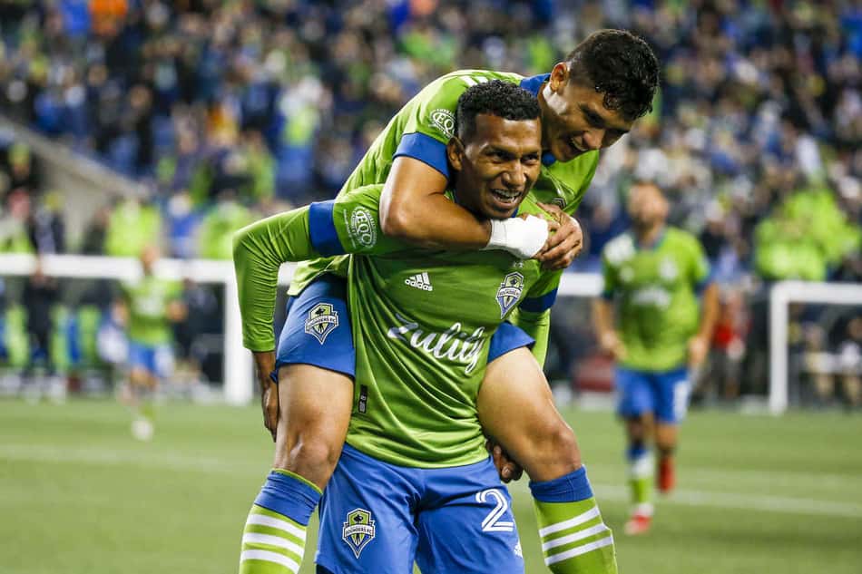Léo Chu marca primeiro gol pelo Seattle Sounders e comemora vaga nos playoffs
