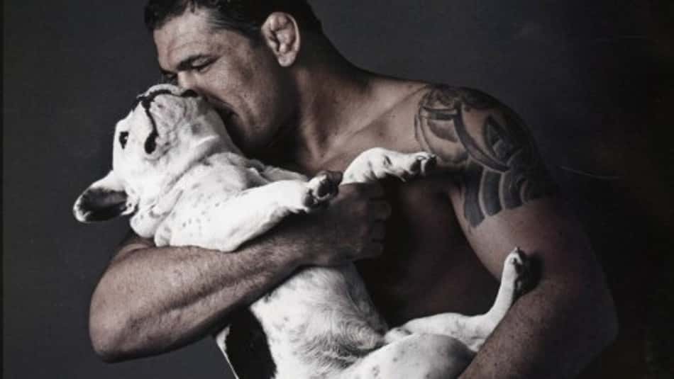 Dona do perfil 'Os Paulistinhas' comenta sobre a influência dos pets no emocional de atletas de MMA