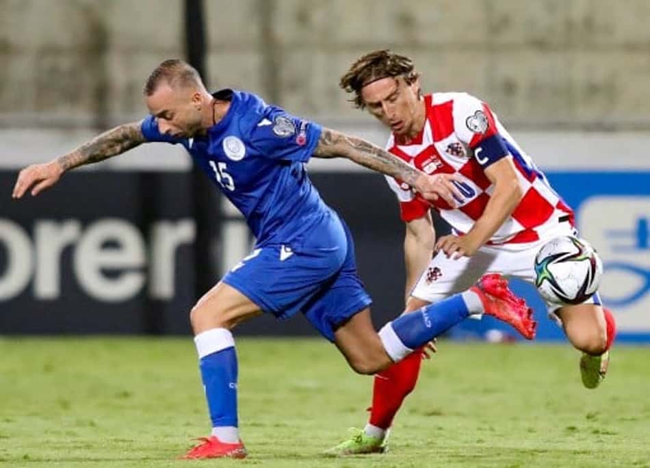 Com gol anulado no fim, Croácia e Eslováquia empatam pelas Eliminatórias