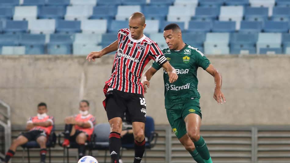 São Paulo joga mal, empata com o Cuiabá e não sobe na tabela do Brasileiro