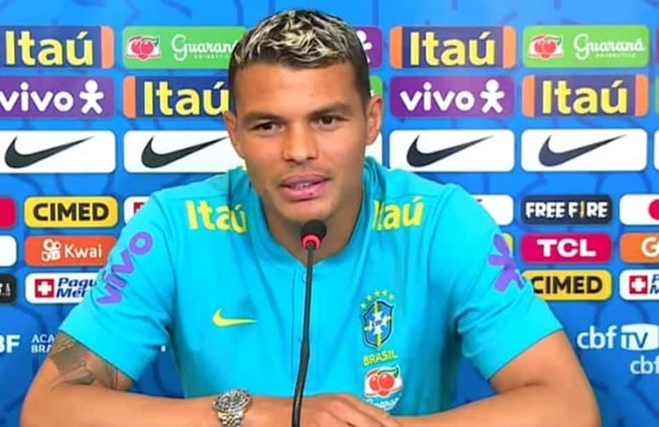 Thiago Silva vê cobrança excessiva a Neymar e relembra seu momento na Copa de 2014: 'Fui tachado de chorão'