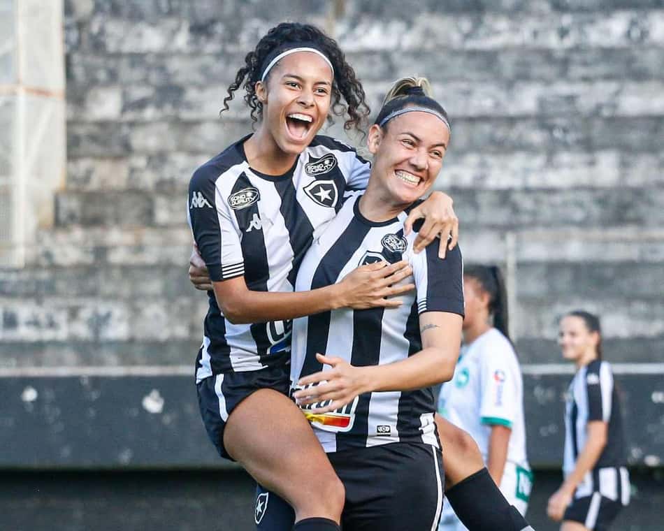 Botafogo goleia Serra Macaense e segue com 100% de aproveitamento no Campeonato Carioca Feminino