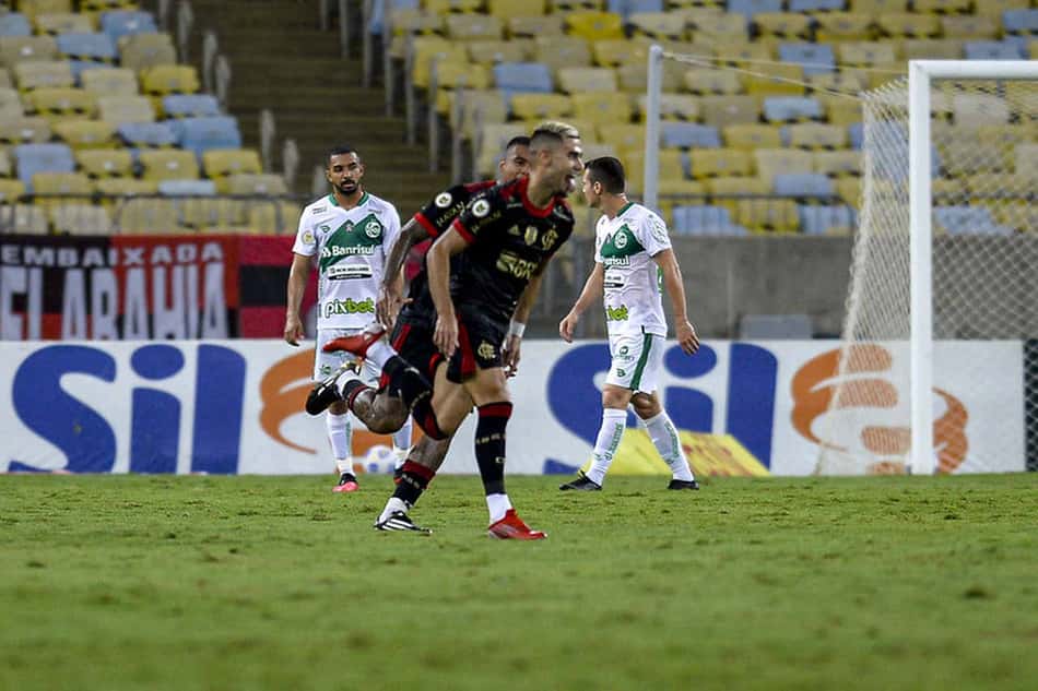 Golaço de falta de Andreas Pereira impressiona elenco do Flamengo e até Lukaku e Paul Pogba; veja as reações!