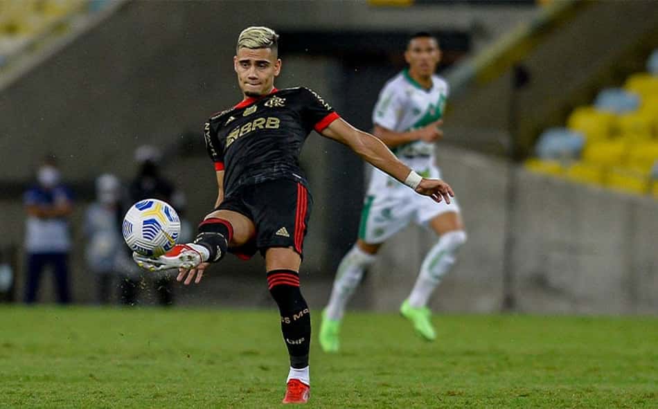 Especialista, Júnior enche a bola de Andreas e diz o que o Flamengo ganha com o fim de jejum nas faltas
