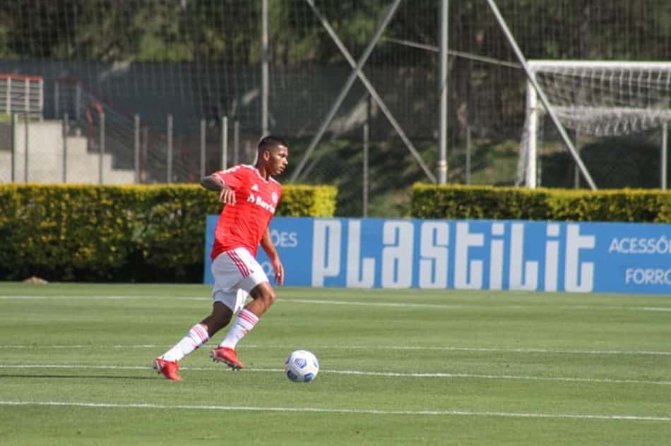 Capitão do Inter projeta mata-mata no Brasileirão Sub-20