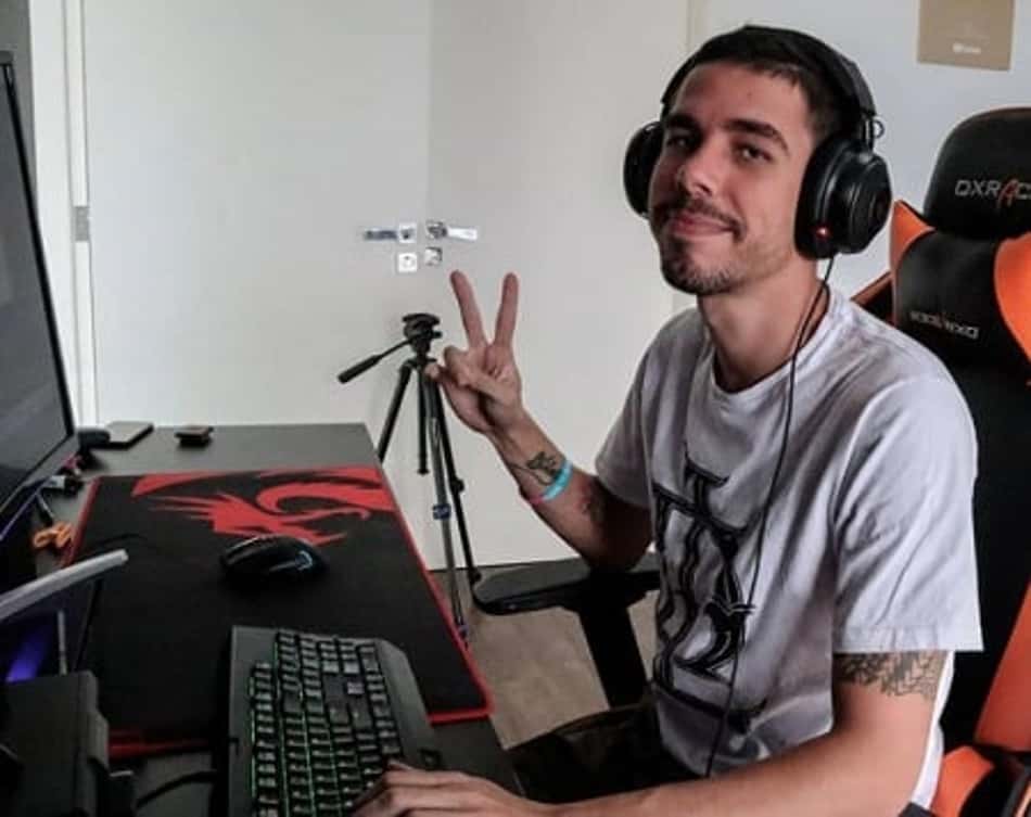 Conhecido por desafios insanos, youtuber Balian joga 72h seguidas de 'Far Cry 6' para alertar gamers sobre excessos