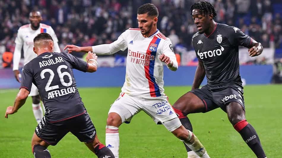 Paquetá entra no segundo tempo, Lyon vence o Monaco e se reabilita no Campeonato Francês